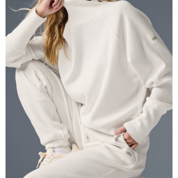 ALO Yoga Small Waffle Weekend Escape Mock Neck Long Sleeve - Ivory - Picture 8 of 8